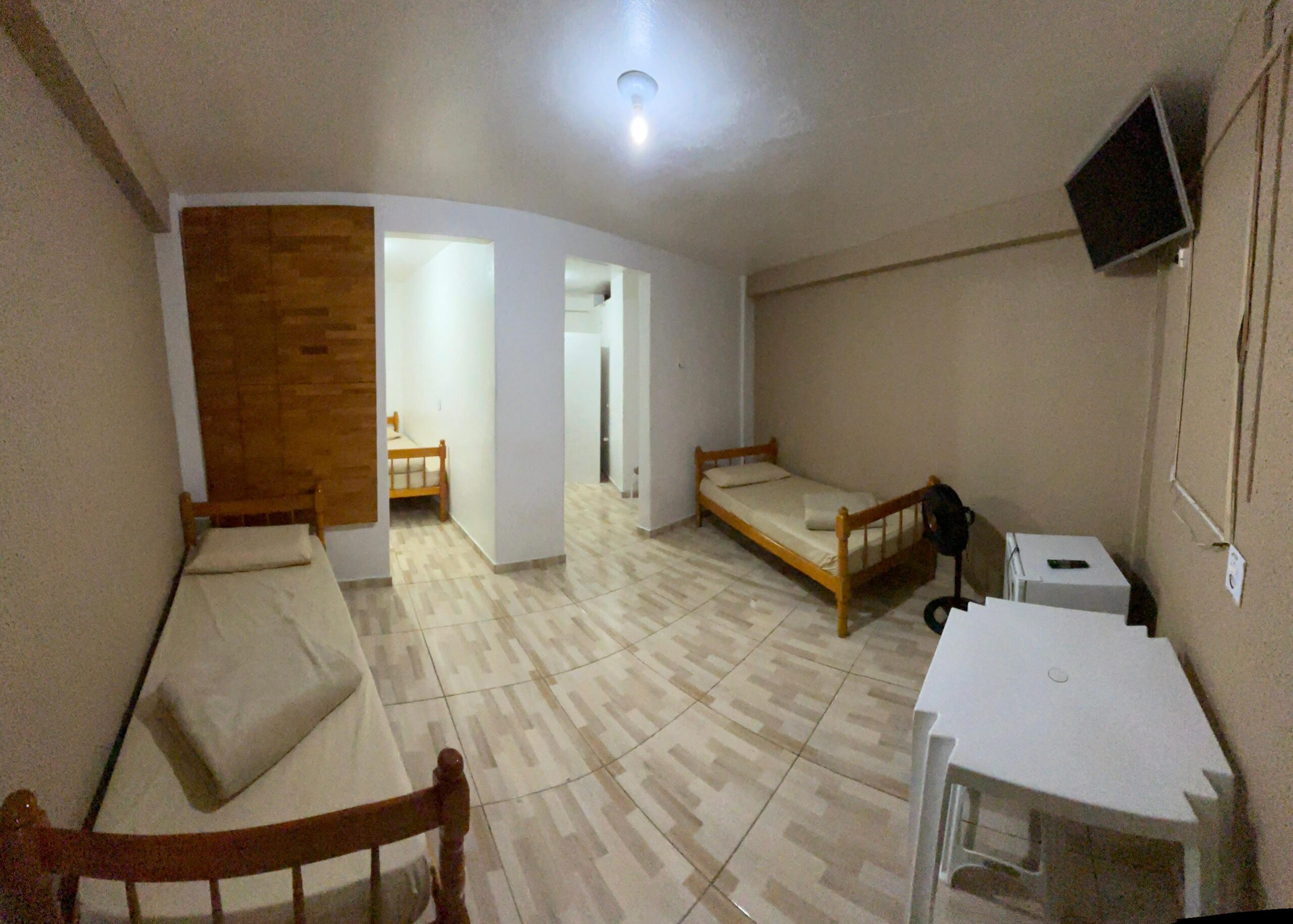Quarto múltiplo no Hotel Primavera — Telêmaco Borba